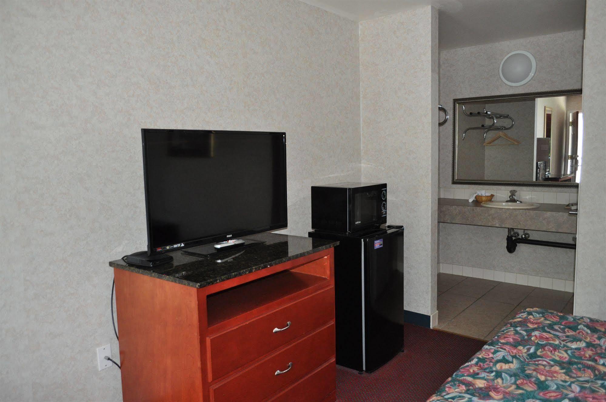 Atrium Inn & Suites Galloway Dış mekan fotoğraf
