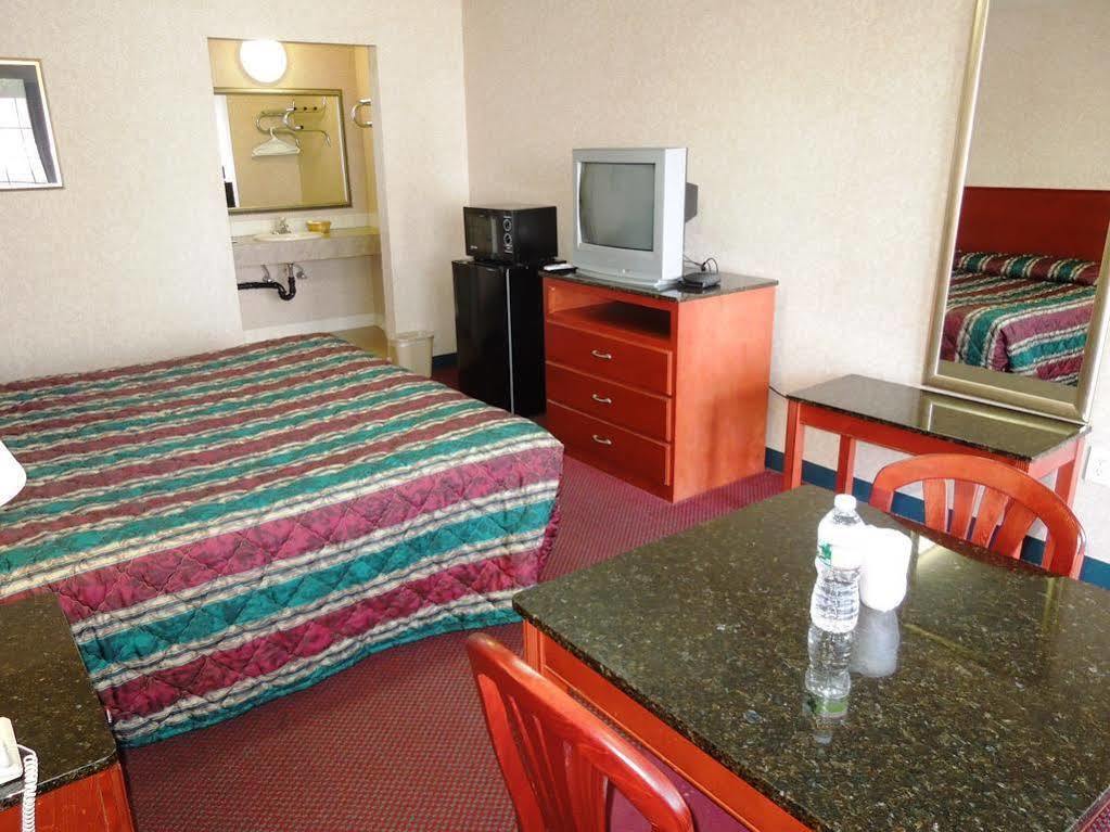 Atrium Inn & Suites Galloway Dış mekan fotoğraf